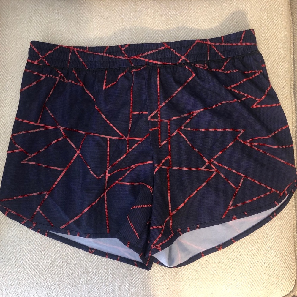 Running shorts